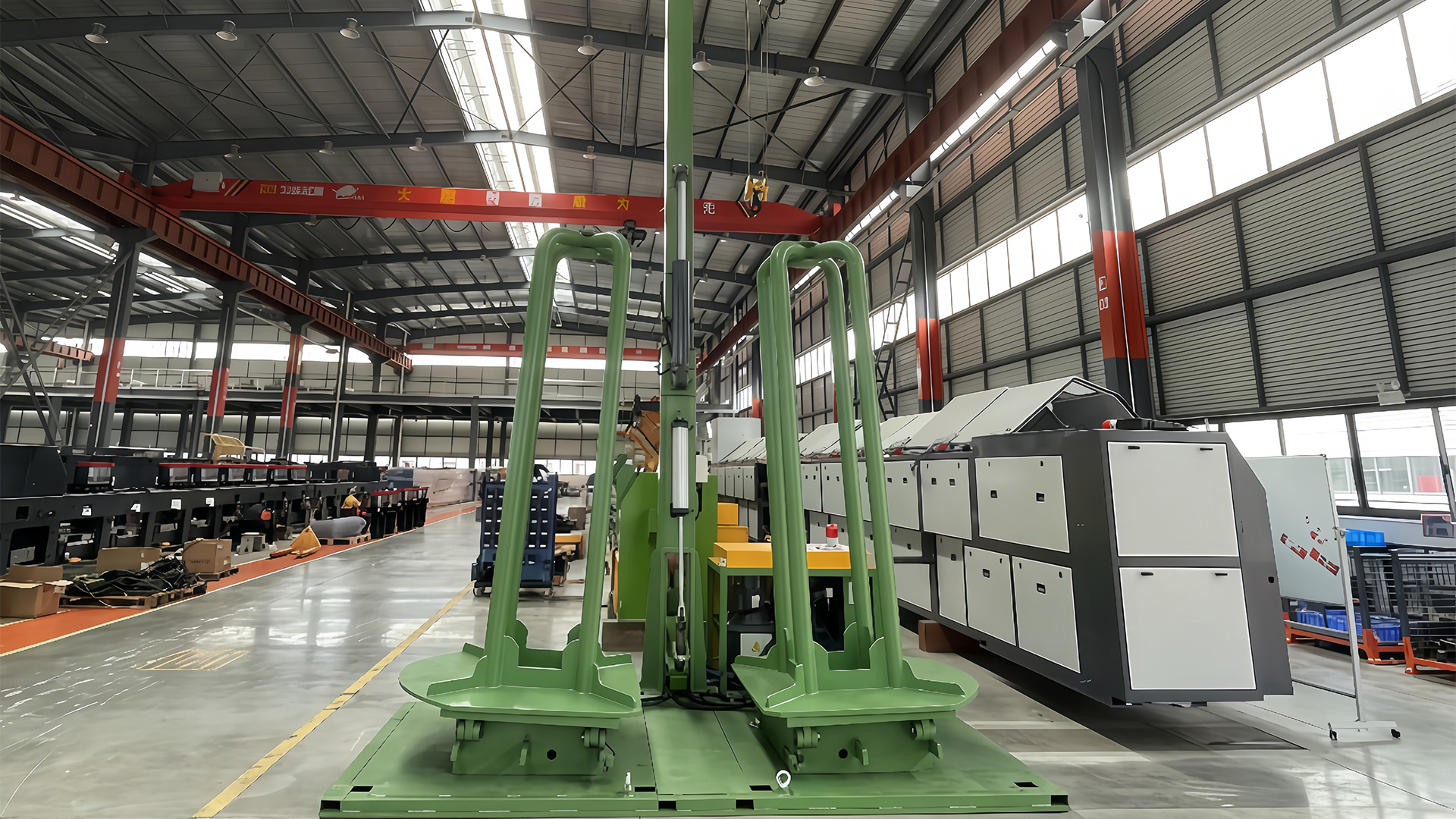 How does the Wire Pay-off Machine's braking system differ when processing high-tensile steel wire vs. soft annealed copper wire?