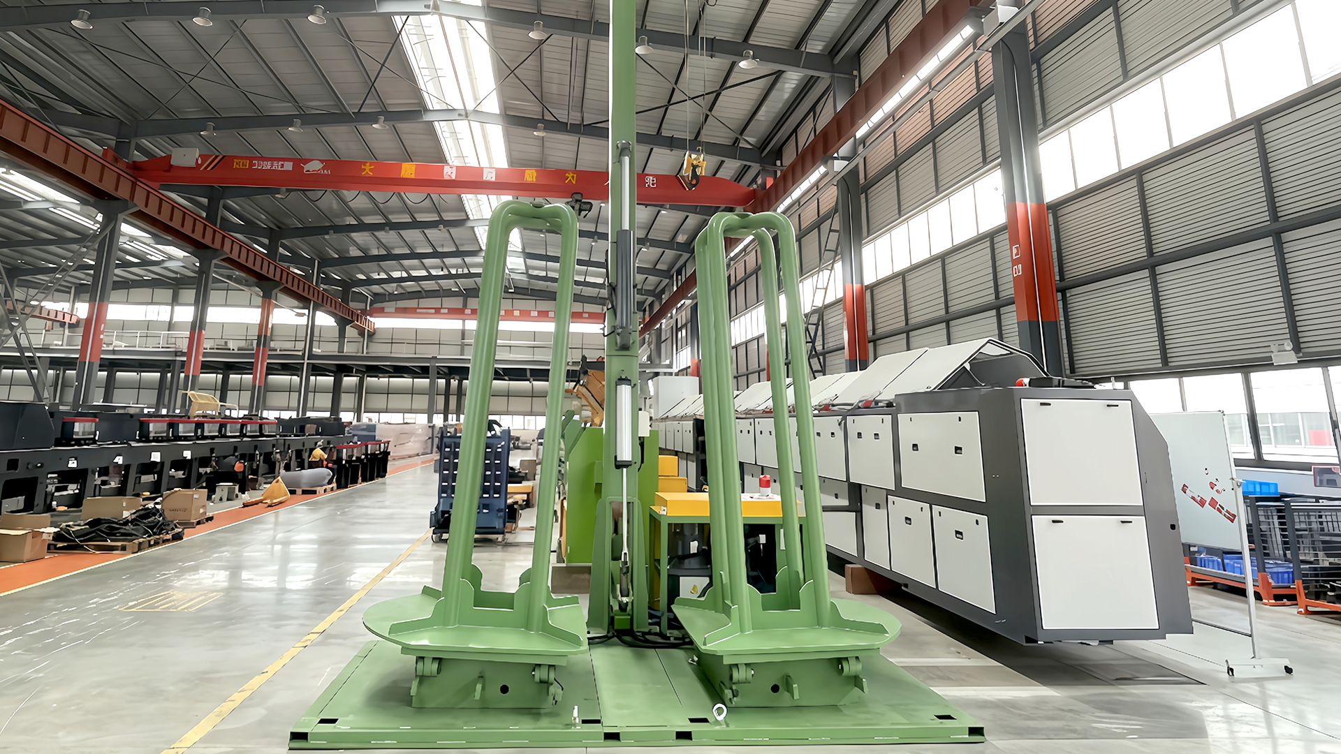 How does the Wire Pay-off Machine handle high-speed wire feeding while maintaining dimensional accuracy and preventing elongation?